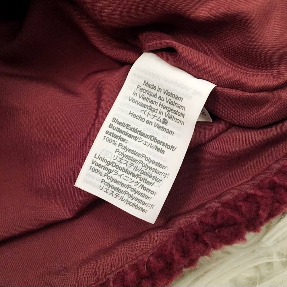 NWOT J Crew Maroon Sherpa Vest - Picture 8 of 8